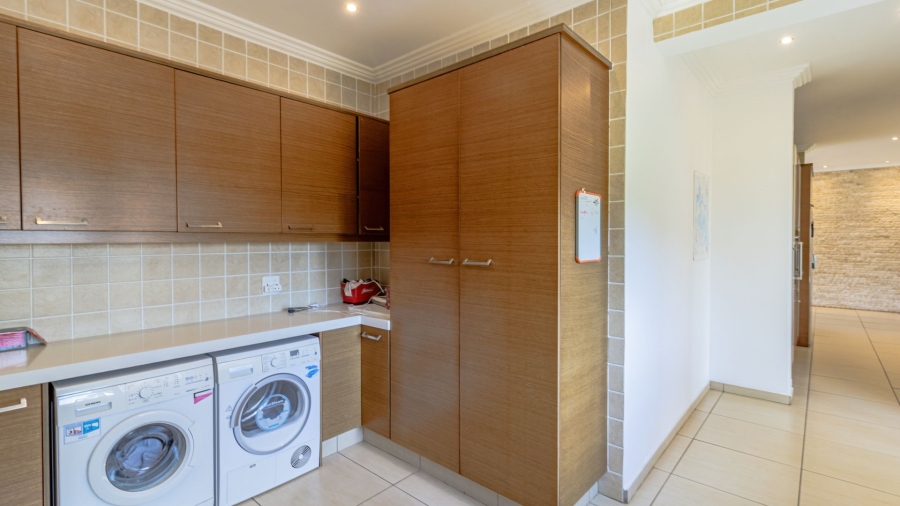 7 Bedroom Property for Sale in Metsimaholo Free State